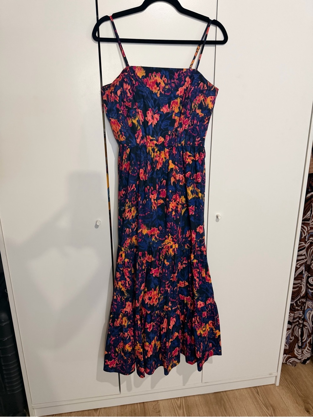 Evereve Navy Floral Spaghetti Strap Midi Dress - Brand - Picture 3 of 6